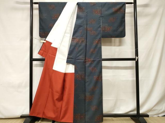 平和屋着物■本場大島紬 9マルキ 幾何学花文 正絹 逸品 CABH0114ev