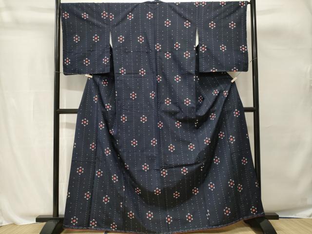 平和屋着物■上質な紬 十字絣 絵絣文 正絹 逸品 未使用 CABH0799ev