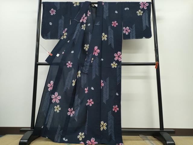平和屋着物∴夏物 浴衣 有松鳴海絞り 舞桜 濃紺地 綿 逸品 未使用 CABH1414ng