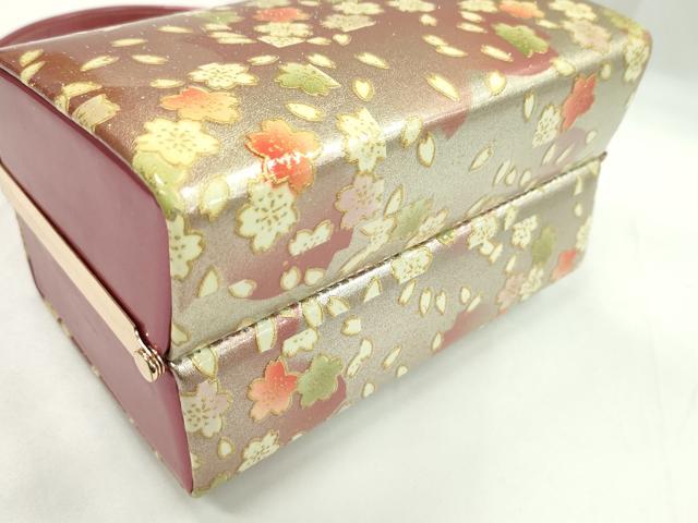平和屋着物▼和装小物 和装バッグ ハンドバッグ 舞桜文 スクエア型 振袖 金銀彩 逸品 CABH2192ju
