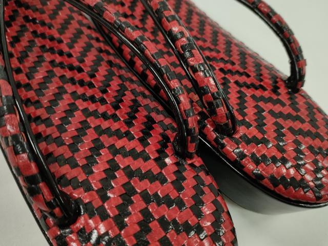 平和屋着物▼和装小物 和装バッグ・草履セット おき宗 本皮 赤×黒 草履サイズ:M 逸品 未使用 CABH2292ju