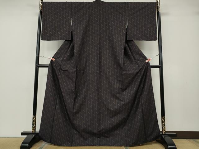 平和屋着物●本場大島紬 9マルキ 幾何学文 正絹 逸品 CABH2472ut