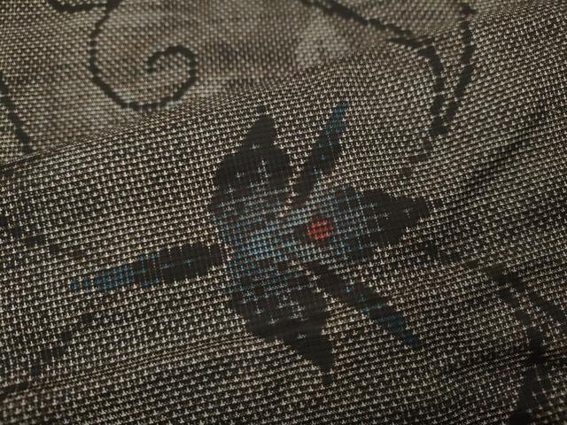 平和屋着物●本場大島紬 9マルキ 花唐草文 正絹 逸品 未使用 CABH2476ut
