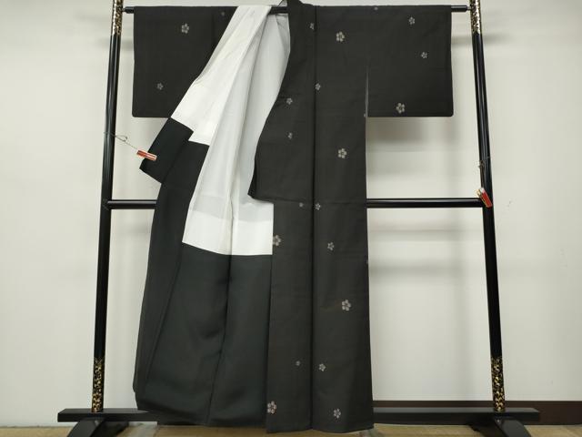 平和屋着物●本場大島紬 9マルキ 地空き 舞花文 正絹 逸品 CABH2639ut
