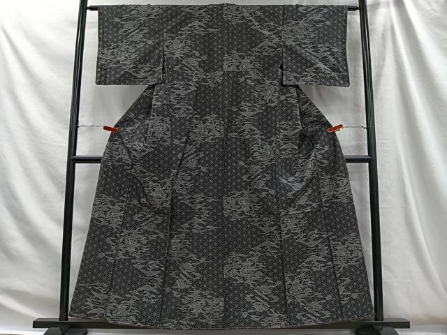 平和屋着物■本場大島紬 9マルキ 風景松文 正絹 逸品 未使用 CABH3438ua