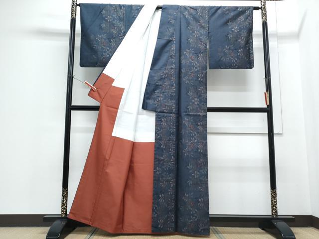 平和屋着物●本場大島紬 9マルキ 草花文 正絹 逸品 CABH3674th