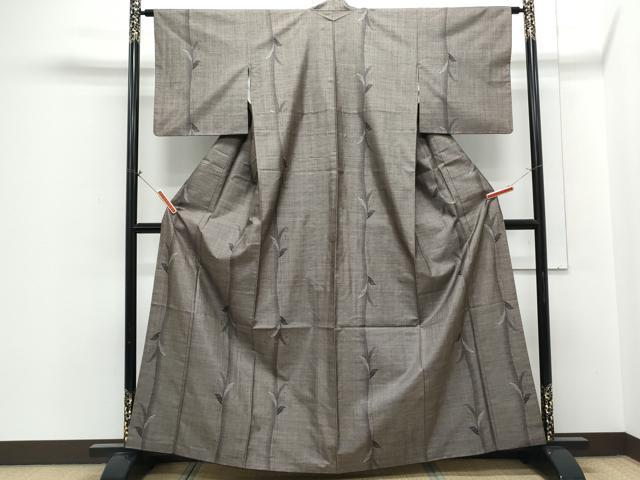平和屋着物●本場大島紬 9マルキ 草葉間道 正絹 逸品 CABH3717th