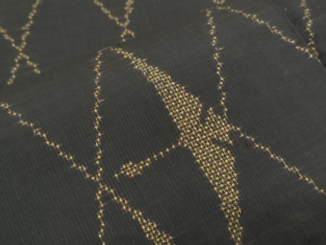 平和屋着物●本場大島紬 7マルキ 菱飛鶴文 正絹 逸品 CABH3739th