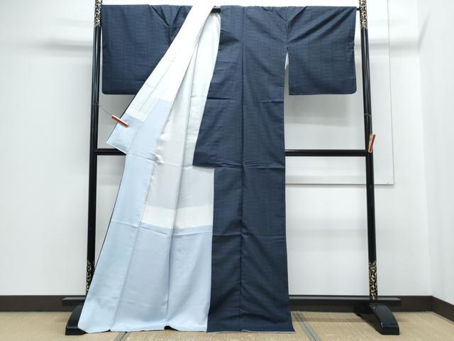 平和屋着物●本場大島紬 9マルキ 瓦文 ロング丈 正絹 逸品 CABH3812th