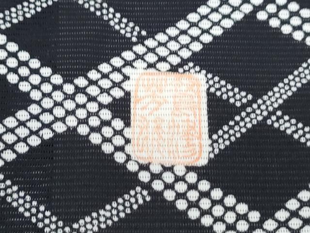 平和屋着物*夏物 小紋師 鷲津芳雄 小紋 絽 格子文 黒地 反端付き 正絹 逸品 CABH3956th