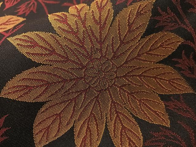 平和屋着物●織物一筋名門 織悦 全通柄 本袋帯 草花文 黒地 正絹 逸品 CABH4607vp