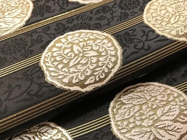 平和屋着物●西陣織 六通柄袋帯 唐織 古代名物裂 黒地 金糸 正絹 逸品 未使用 CABH4703vp