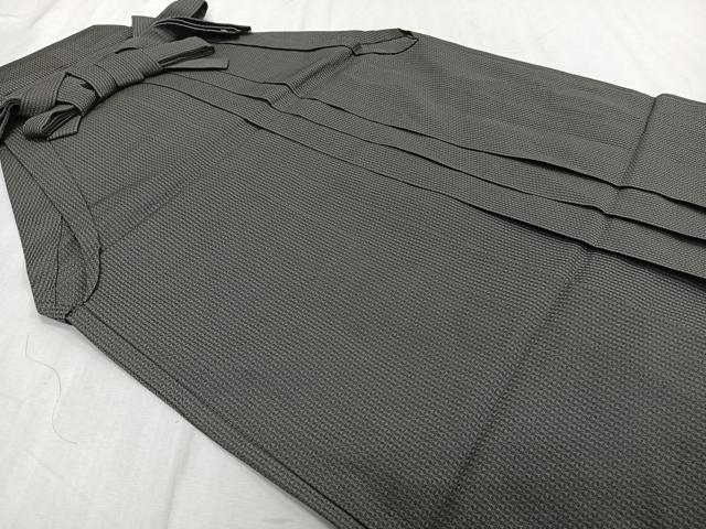 平和屋着物*夏物 男性 行灯袴 縦絽 墨色 正絹 逸品 CABH5228xi