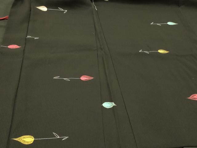 平和屋着物#羽織 枝花文 黒地 正絹 逸品 CABH6907in