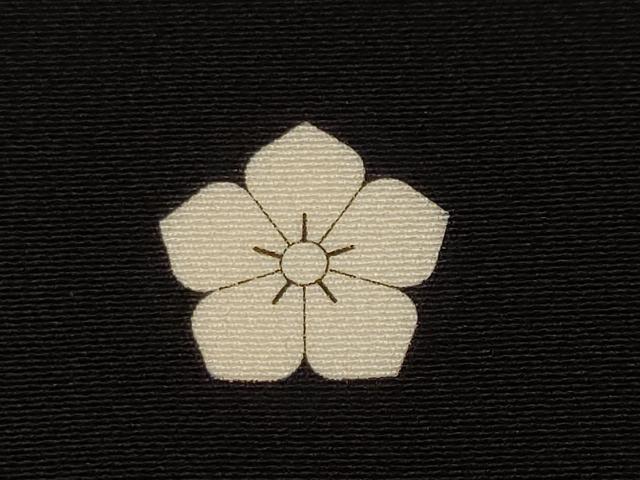平和屋着物■豪華黒留袖 駒刺繍 杜若 飛鶴枝松梅文 暈し染め 金彩 正絹 逸品 CABH8904ev