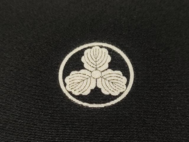 平和屋着物■豪華黒留袖 駒刺繍 雪輪飛躍花唐草文 金彩 正絹 逸品 CABH9127ev