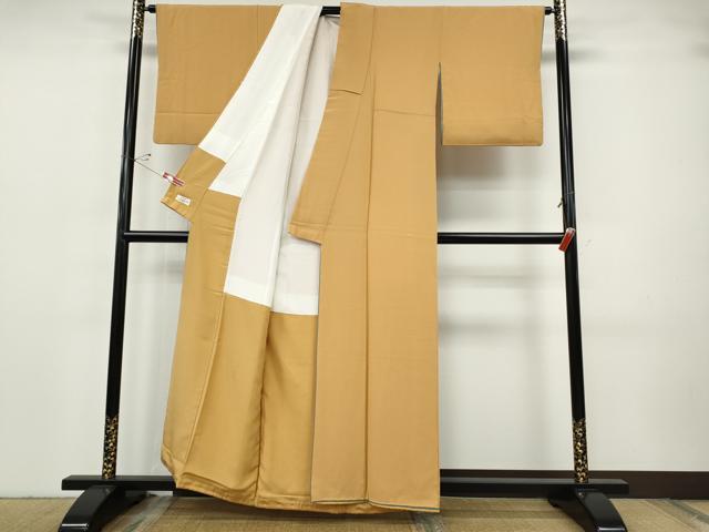 平和屋着物●上質な色無地 霞地紋 萱草色 やまと誂製 正絹 逸品 CABH9721ut