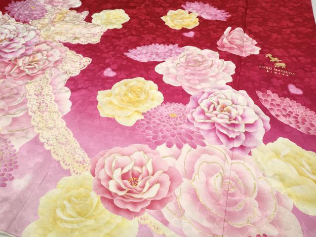 平和屋着物●松田聖子 SEIKOMATSUDA 振袖 刺繍 ハート レース 舞花文 暈し染め 金彩 正絹 逸品 CABH9743ut