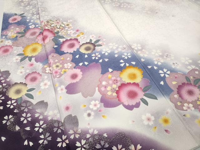 平和屋着物●豪華振袖 刺繍 舞花鞠文 暈し染め 金彩 京都きもの友禅扱い 正絹 逸品 CABH9792ut