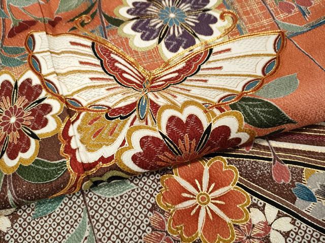 平和屋着物●豪華振袖 駒刺繍 花蝶文 暈し染め 金彩 正絹 逸品 CABH9844ut