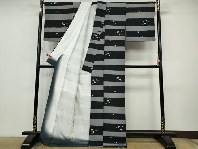 平和屋着物●上質な小紋 横段こぼれ松葉梅文 黒地 ロング丈 正絹 逸品 CABH9952ut