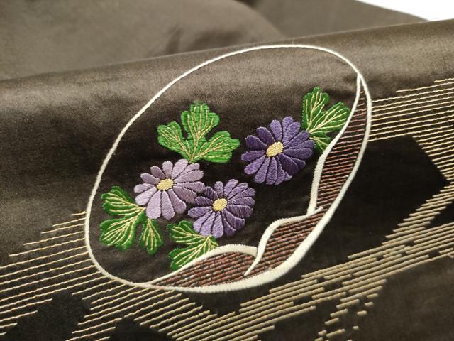 平和屋着物●アンティーク 大正ロマン 九寸名古屋帯 総刺繍 貝合せ御所車花文 黒地 金糸 正絹 逸品 CABI0186hy