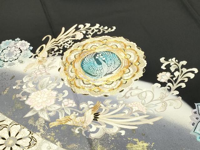 平和屋着物●豪華黒留袖 駒刺繍 宝鏡花鳥更紗 暈し染め 金銀彩 正絹 逸品 CABI0413gh