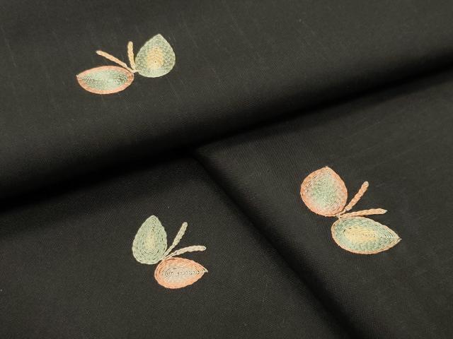 平和屋着物●本場縞大島紬 総刺繍 舞蝶文 正絹 逸品 CABI0487gh