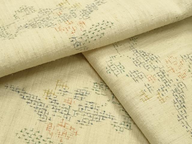 平和屋着物●結城紬 80亀甲 飛び亀甲柄 花唐草文 正絹 逸品 未使用 CABI0534gh