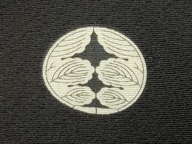 平和屋着物●創業460年・千總 黒留袖 駒刺繍 流水松竹梅文 金彩 正絹 逸品 未使用 CABI0544gh