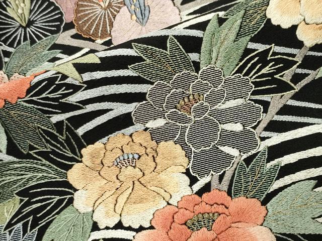 平和屋着物●中国三大刺繍 蘇州刺繍 総刺繍 黒留袖 群鶴立波花文 金糸 正絹 逸品 CABI0960gh