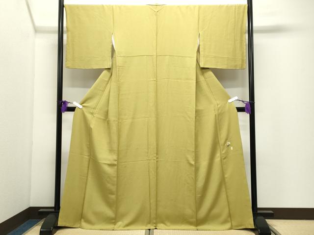 平和屋着物●上質な色無地 草木染 椿地紋 青朽葉色 鈴乃屋扱い 正絹 逸品 CABI0963gh