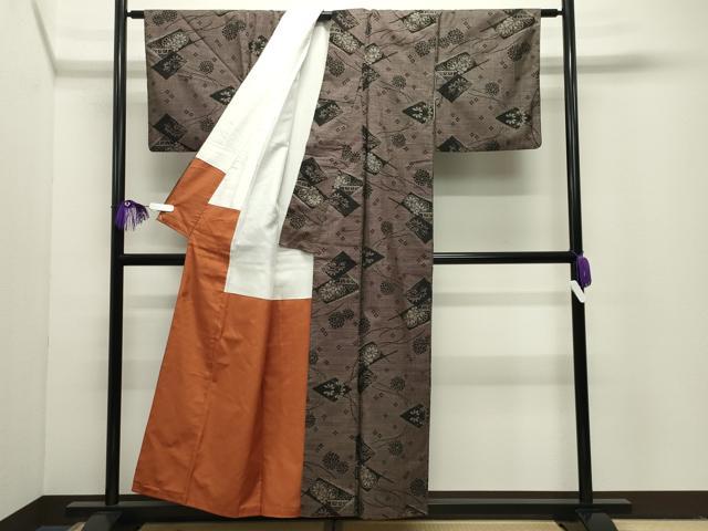 平和屋着物●本場大島紬 7マルキ 泥染め 色紙重ね花文 有限会社かわしげ謹製 証紙付き 正絹 逸品 CABI1104gh