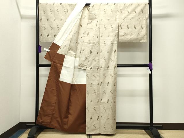 平和屋着物●上質な紬 琉球絣文様 背抜き仕立て 正絹 逸品 CABI1181gh