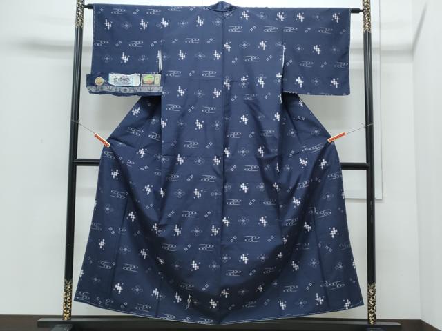 平和屋着物●本場琉球絣 紬 手織 野原広光作 証紙付き 正絹 逸品 未使用 CABI1256th