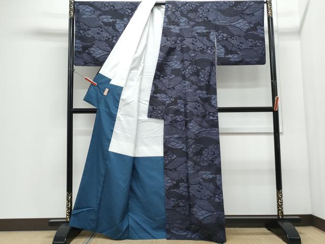 平和屋着物●上質な小紋 紬地 藍 型染め 飛鶴風景文 正絹 逸品 CABI1305th