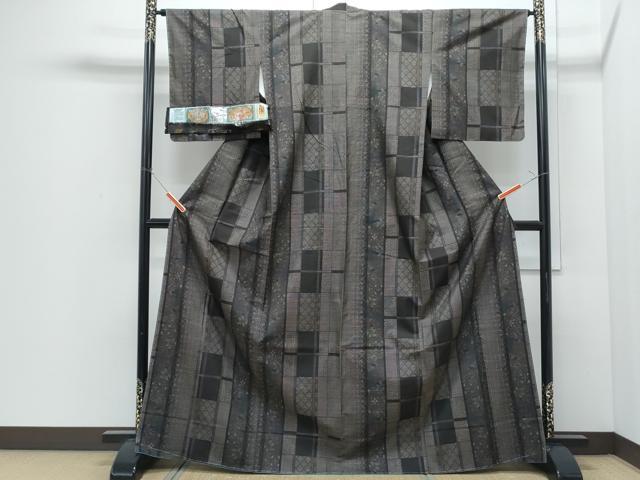 平和屋着物●本場大島紬 泥染め 9マルキ 正倉院花間道 やまと誂製 証紙付き 正絹 逸品 未使用 CABI1366th