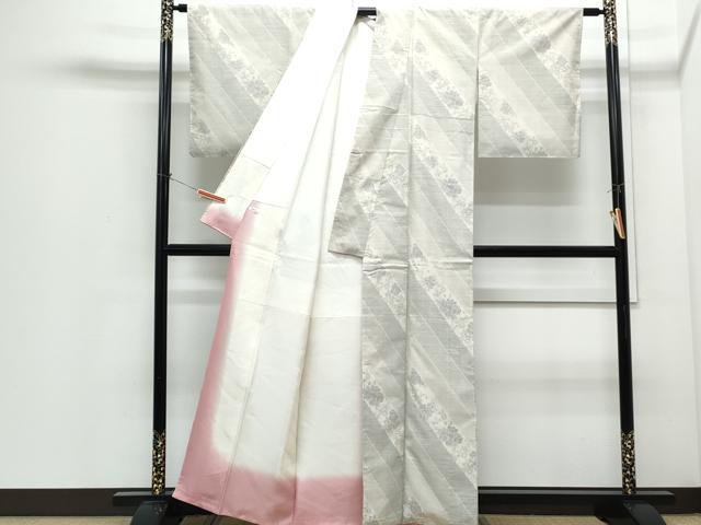 平和屋着物●本場大島紬 白大島 9マルキ 斜線花文 正絹 逸品 CABI1377th