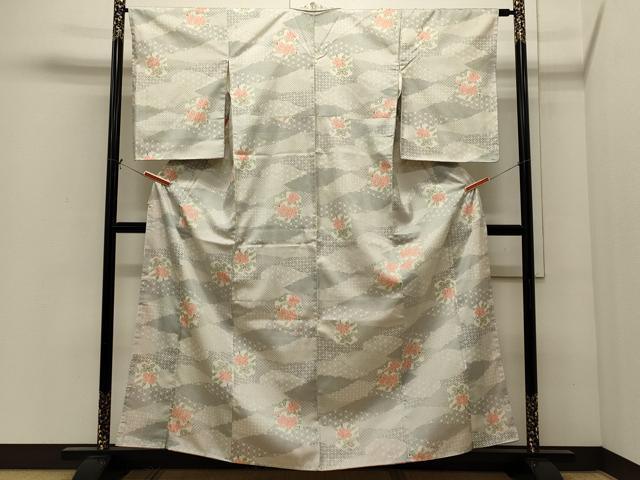 平和屋着物■本場染大島紬 吉祥草花文 正絹 逸品 CABI1651oy