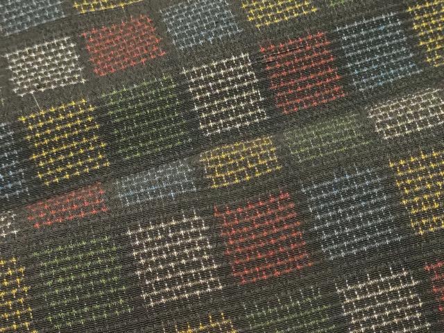 平和屋着物■上質な紬 色紙文 黒地 正絹 逸品 CABI1652oy