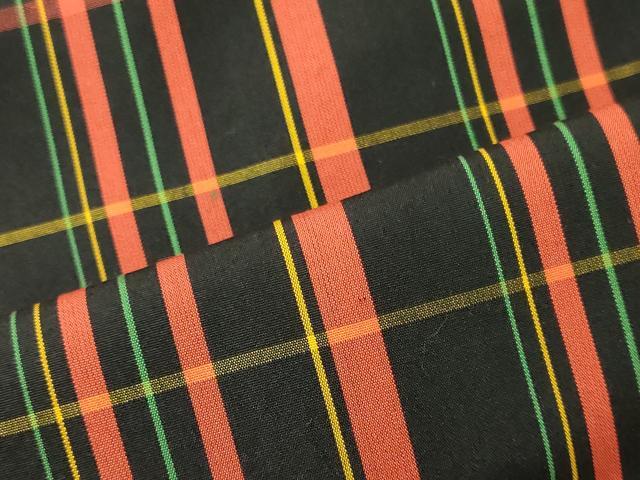 平和屋着物■上質な紬 格子柄 黒地 正絹 逸品 CABI1732oy