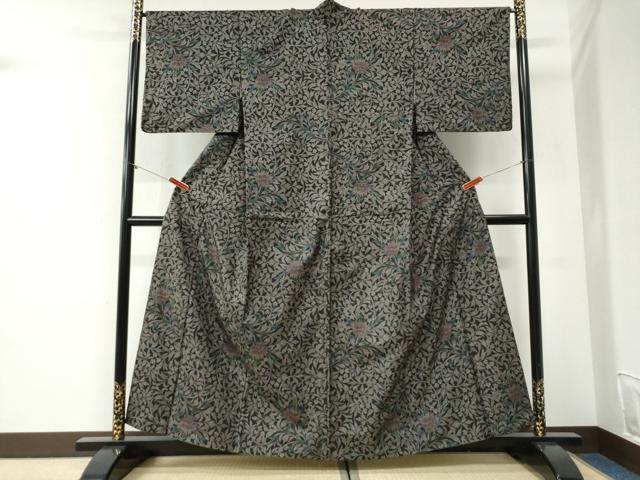平和屋着物●本場大島紬 7マルキ 更紗花唐草文 正絹 逸品 CABI2162yc