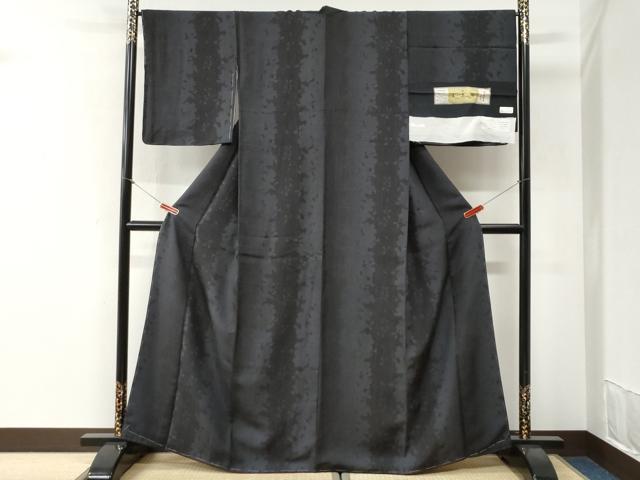 平和屋着物●玉糸紬 舞桜シルエット 証紙付き 正絹 逸品 未使用 CABI2216yc