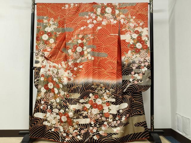 平和屋着物●豪華振袖 駒刺繍 立波エ霞菊花車文 暈し染め 金彩 正絹 逸品 CABI2228yc