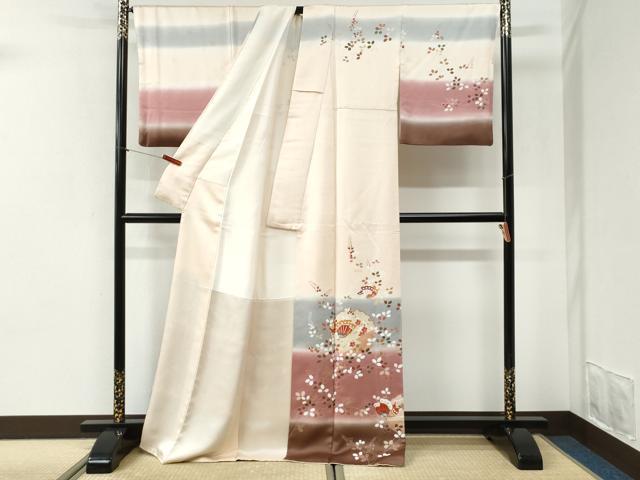 平和屋着物●訪問着 駒刺繍 雪輪花蝶文 暈し染め 金彩 正絹 逸品 CABI2391yc