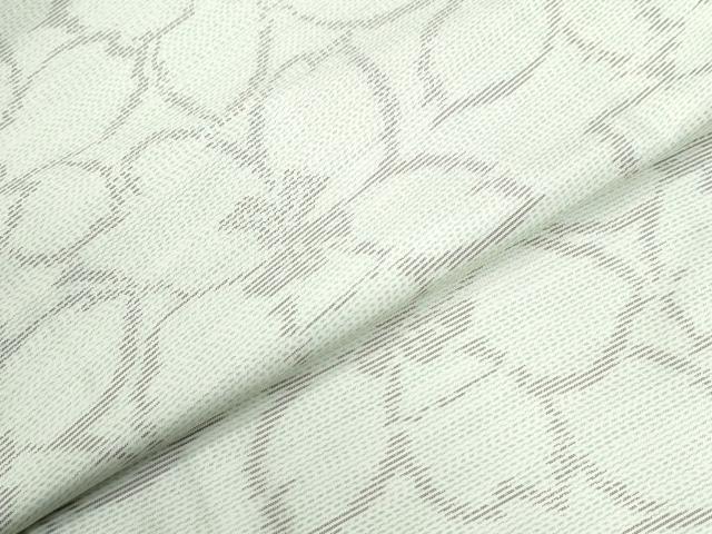 平和屋着物●本場大島紬 白大島 舞桜文 正絹 逸品 CABI2560yc