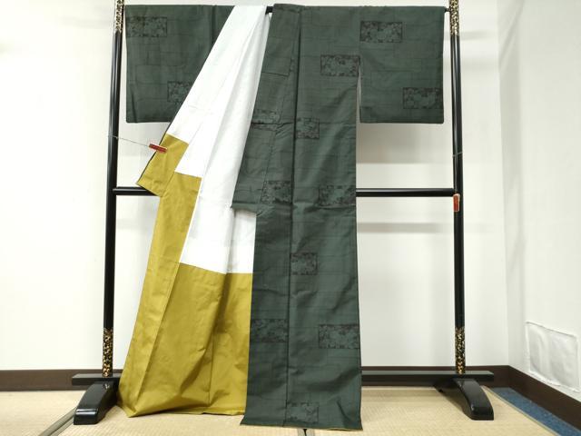 平和屋着物●本場大島紬 9マルキ 短冊重ね草花文 ロング丈 正絹 逸品 CABI2619yc
