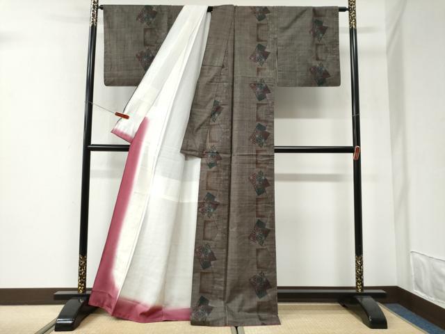 平和屋着物●本場大島紬 7マルキ 色紙重ね吉祥文 正絹 逸品 CABI2651yc