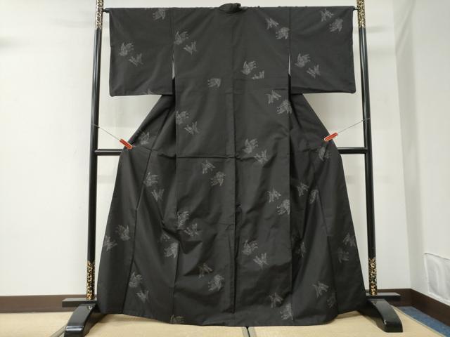 平和屋着物●本場大島紬 地空き 舞蝶文 正絹 逸品 CABI2663yc