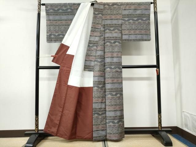 平和屋着物●小千谷紬 横段吉祥花文 証紙付き 正絹 逸品 未使用 CABI2741yc